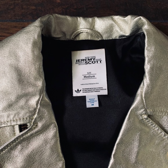Jeremy Scott - JS Jacket by Adidas - Metal Gold - Picture 3 of 5